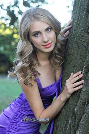 168268 - Anastasiya Age: 36 - Ukraine