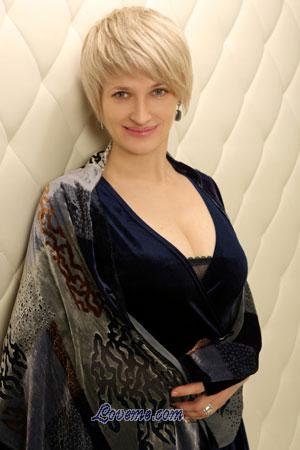 184029 - Olesya Age: 45 - Ukraine