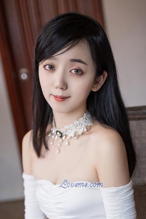 207555 - Mingxuan Age: 23 - China