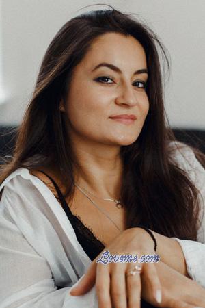 225352 - Gulmira Age: 32 - Ukraine